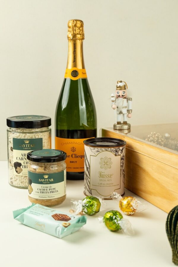 MBN017 - Caixa Premium com Champagne e Trufas -  Presente de Natal