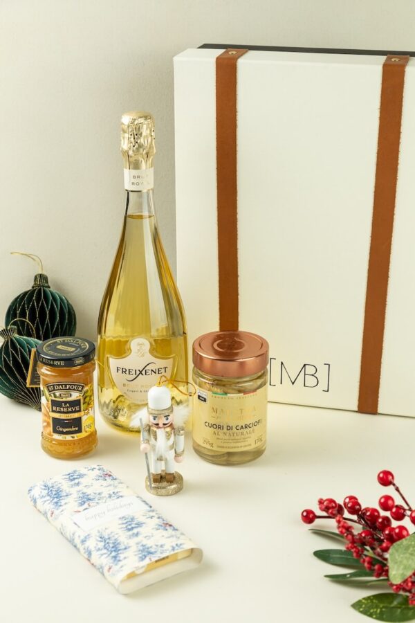 MBN009 - Caixa Premium com Espumante e Chocolates - Requinte